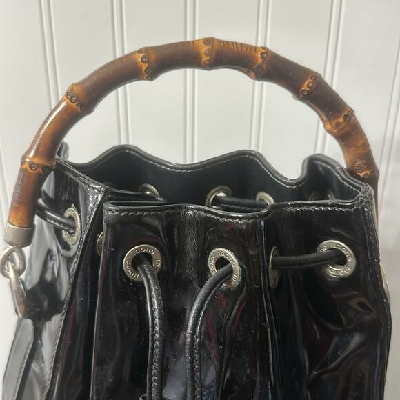 RARE GUCCI Bamboo Handle Tote Bag Black Patent Leather EUC - Picture 2 of 13